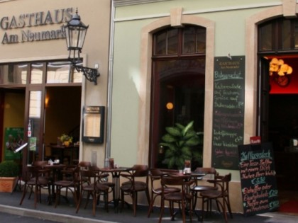 照片: Gasthaus Am Neumarkt